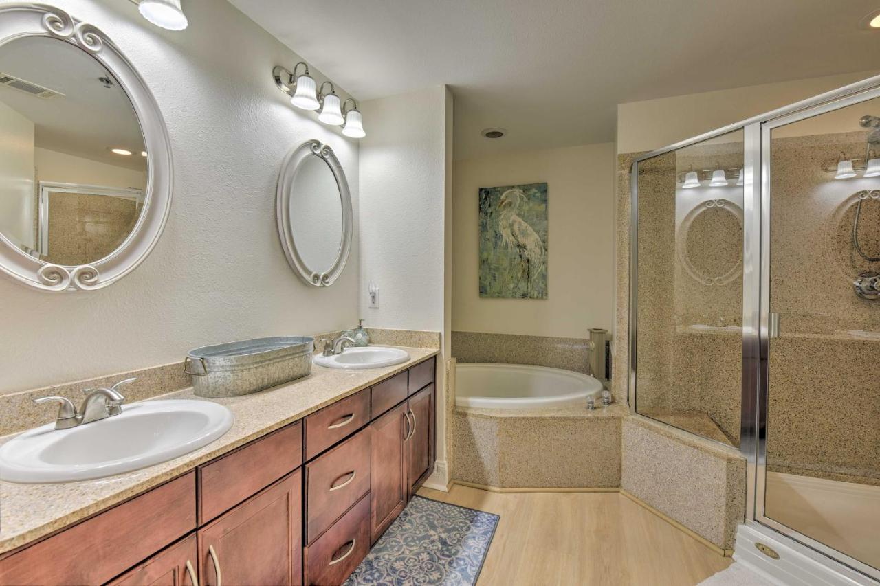 Comfy Pcb Condo With View And Private Beach Access! Panama City Beach Exterior photo